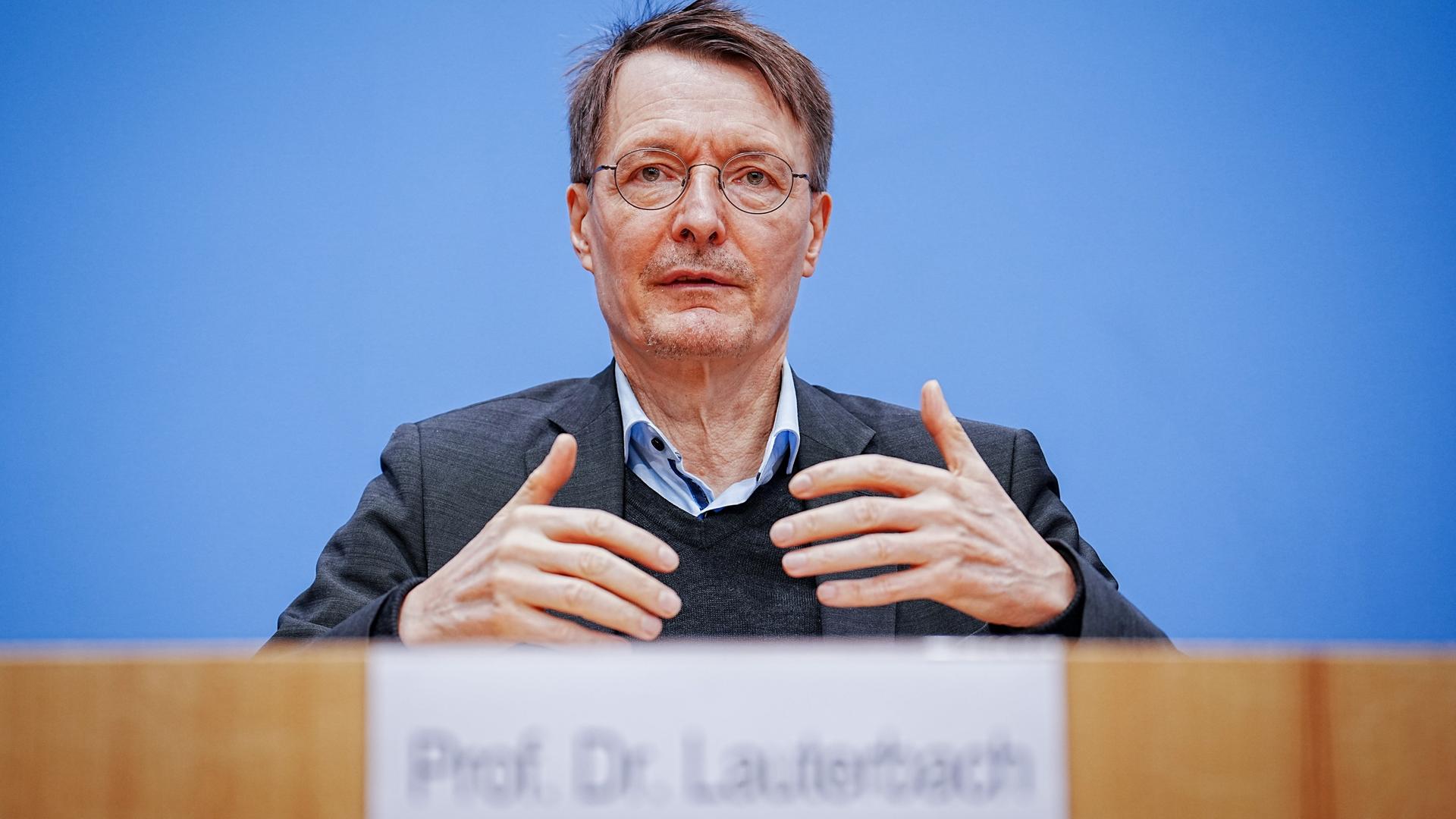Pflegenotstand und Insolvenzen - Lauterbach plant Krankenhaus-Reform
