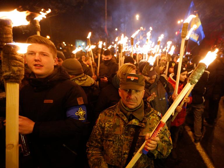 Eine Demonstration von Ukrainischen Nationalisten in Kiew im Januar 2017