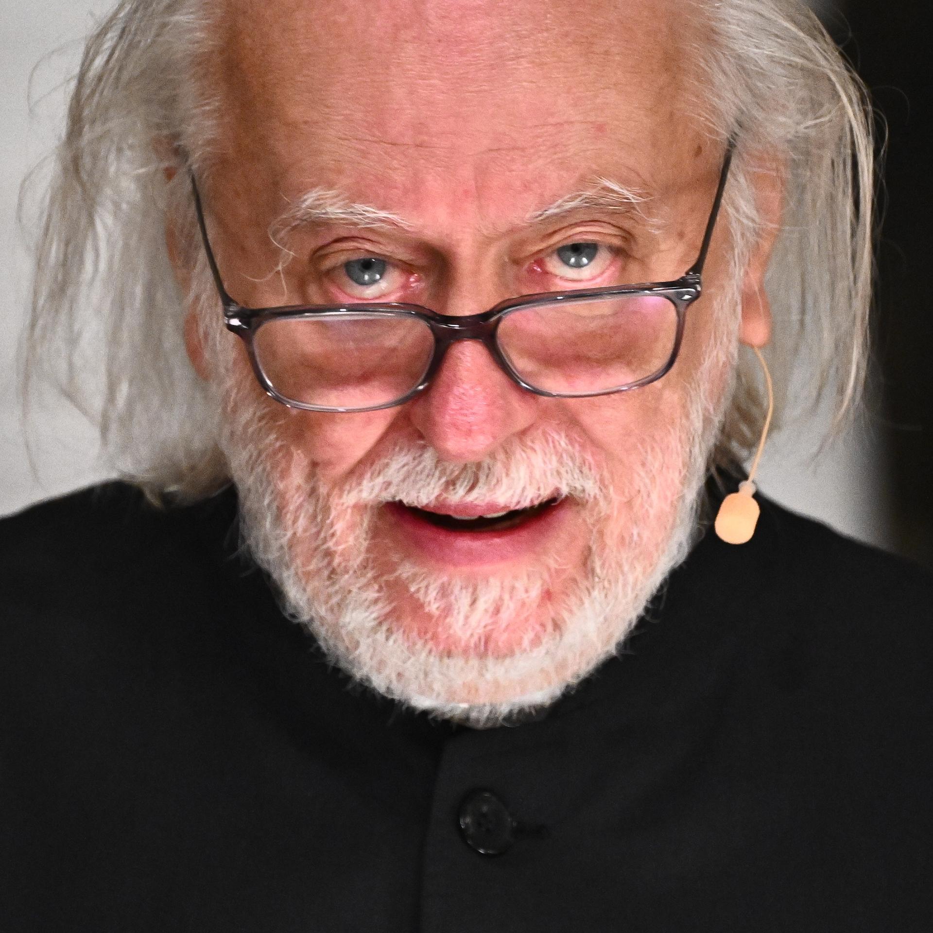 László Krasznahorkai: "Zsömle ist weg"