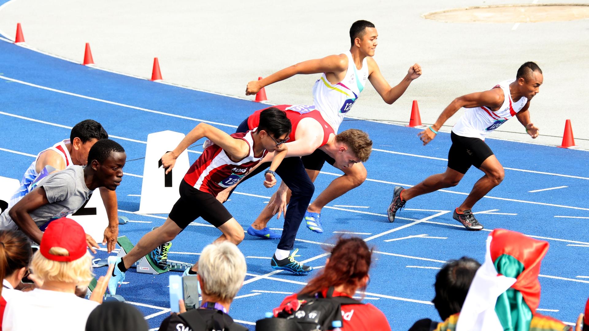 100-Meter-Lauf der Herren bei den Special Olympics