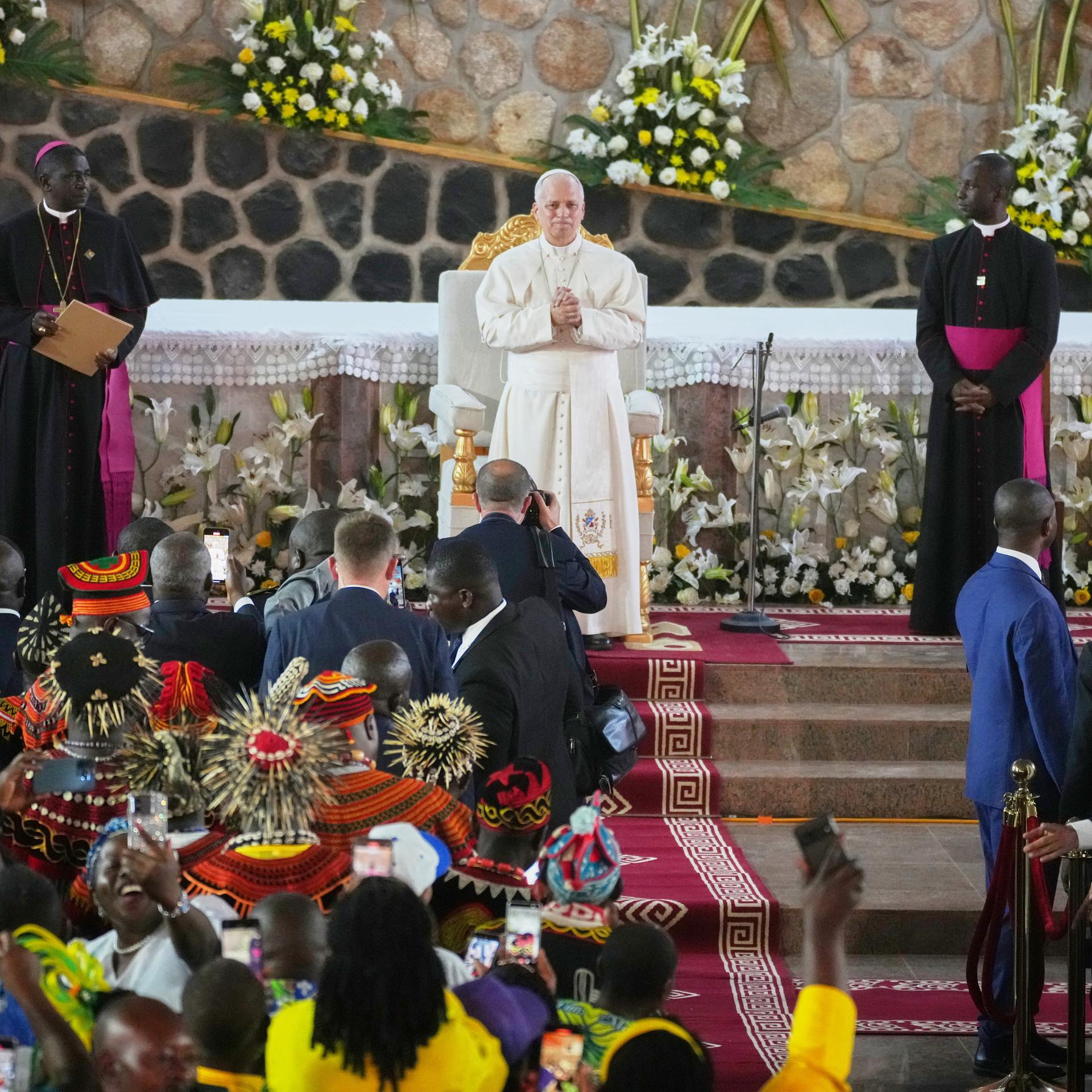 Kamerun-Besuch - Erneuter Friedensappell von Papst Leo