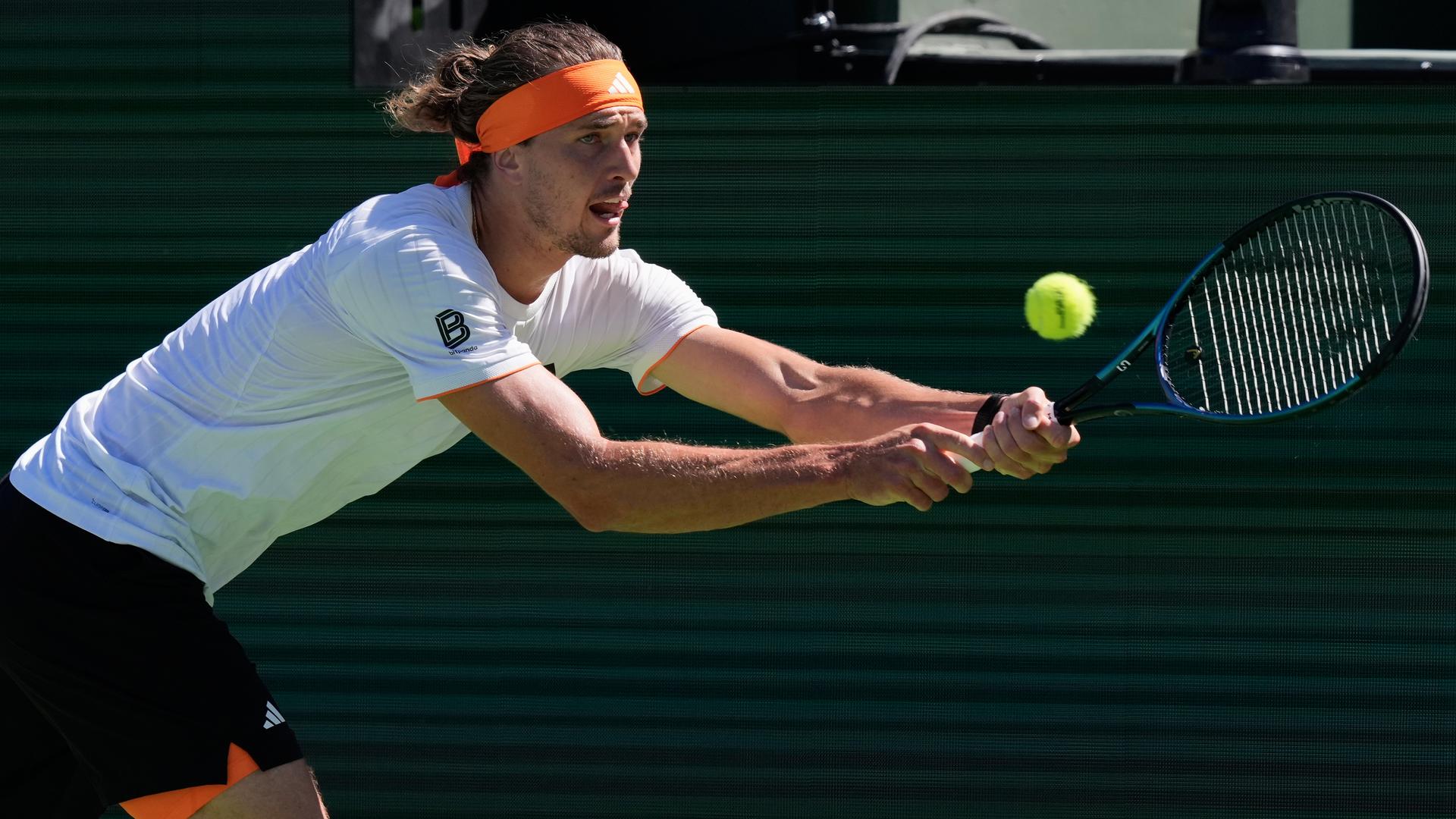 Halbfinale von Indian Wells: Alexander Zverev in Aktion. Halbfinale von Indian Wells: Alexander Zverev in Aktion.