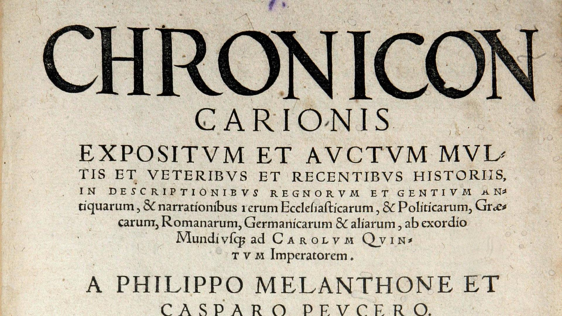 Titelblatt des Buches "Chronicon Carionis" von Philipp Melanchthon - Ausstellungsobjekt in der Historischen Bibliothek des Schloßmuseums in Quedlinburg. Titelblatt des Buches "Chronicon Carionis" von Philipp Melanchthon - Ausstellungsobjekt in der Historischen Bibliothek des Schloßmuseums in Quedlinburg.