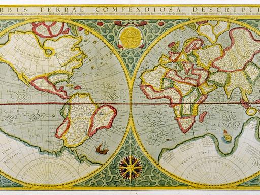 Die Kontinente der Welt werden in zwei Kreisen zweidimensional dargestellt. Im linken Kreis befinden sich Nord- und Südamerika, rechts Europa, Afrika und Asien. Im Süden ist ein weiterer Kontinent abgebildet, den es so gar nicht gibt. 