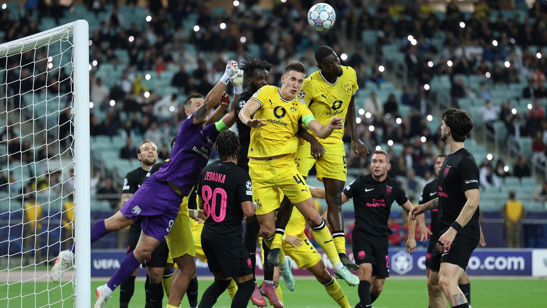 Fußball-Champions League - BVB siegt in Aserbaidschan beim FK Sabah