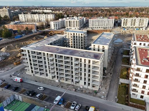 Im Stadtteil Neuperlach in München entstehen auf einem neuen Baugebiet Eigentumswohnungen.