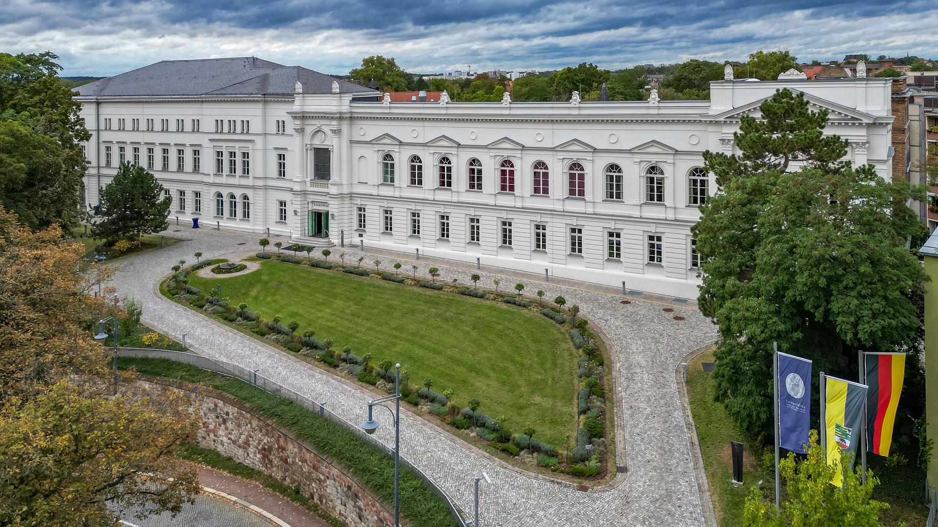 Blick auf die Nationale Akademie der Wissenschaften Leopoldina in Halle. 