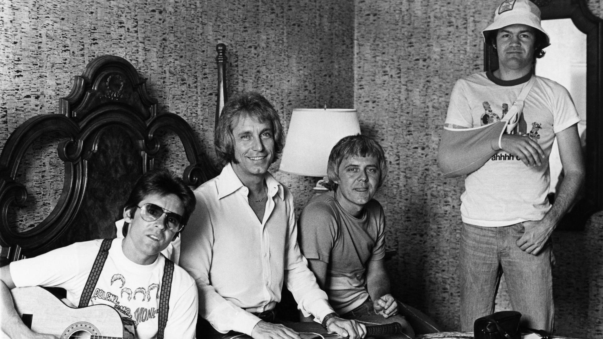 The Monkees Davy Jones far left & Mickey Dolenz far right - formerly of The Monkees - with songwriters Bobby Hart & Tommy Boyce in Los Angeles in 1976. The quartet collectively released an album together as Dolenz, Jones, Boyce & Hart. The Monkees Davy Jones far left & Mickey Dolenz far right - formerly of The Monkees - with songwriters Bobby Hart & Tommy Boyce in Los Angeles in 1976. The quartet collectively released an album together as Dolenz, Jones, Boyce & Hart.