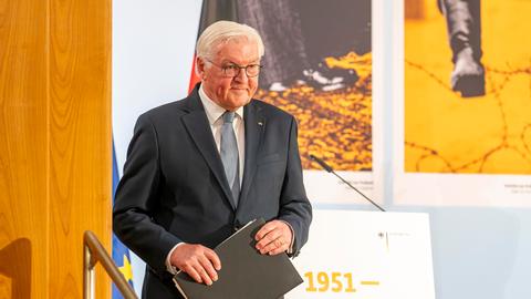 Bundespräsident Frank-Walter Steinmeier sprach im Auswärtigen Amt, das vor 75 Jahren wiedereröffnet wurde.