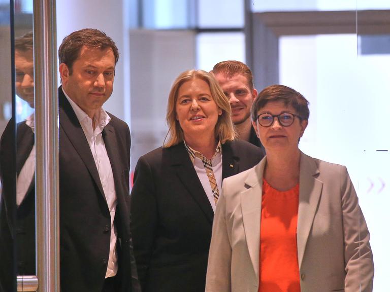 SPD-Spitze im Mai 2025: Lars Klingbeil, Bärbel Bas, Tim Klüssendorf, Saskia Esken (v.l.n.r.)