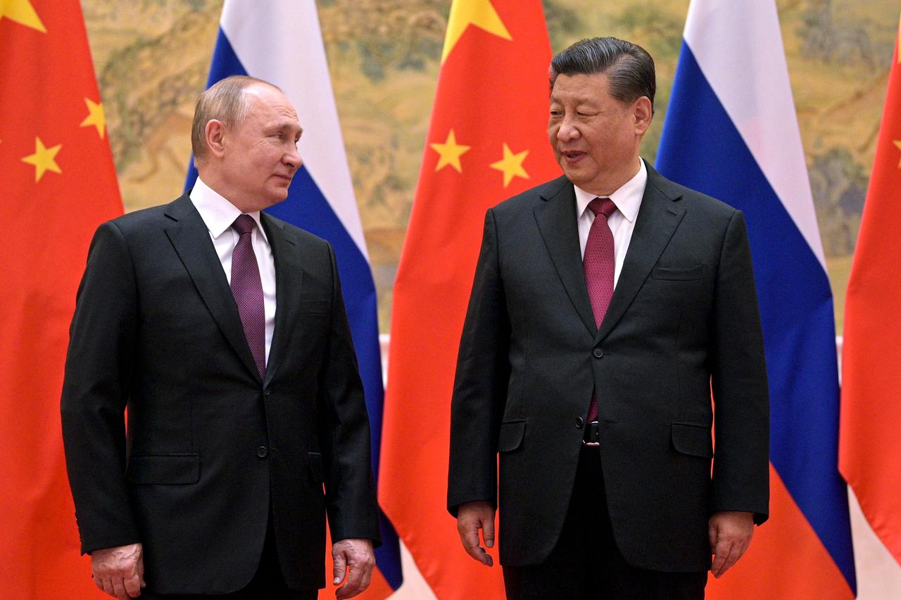 Die Staatschefs von Russland und China, Wladimir Putin und Xi Jinping (v.l.), während eines Treffens in Peking (aufgenommen am 4. Februar 2022) 