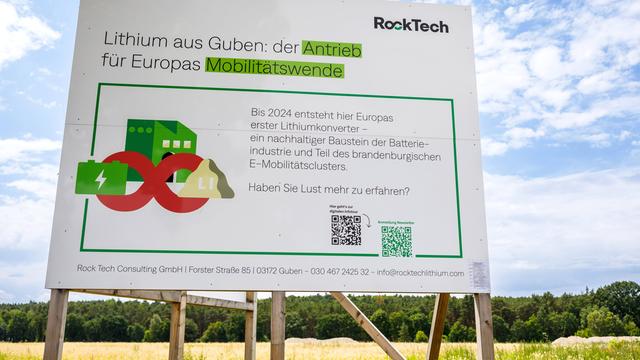 Baufeld für ein Lithium-Werk in Guben in Brandenburg, 5. Juli 2023