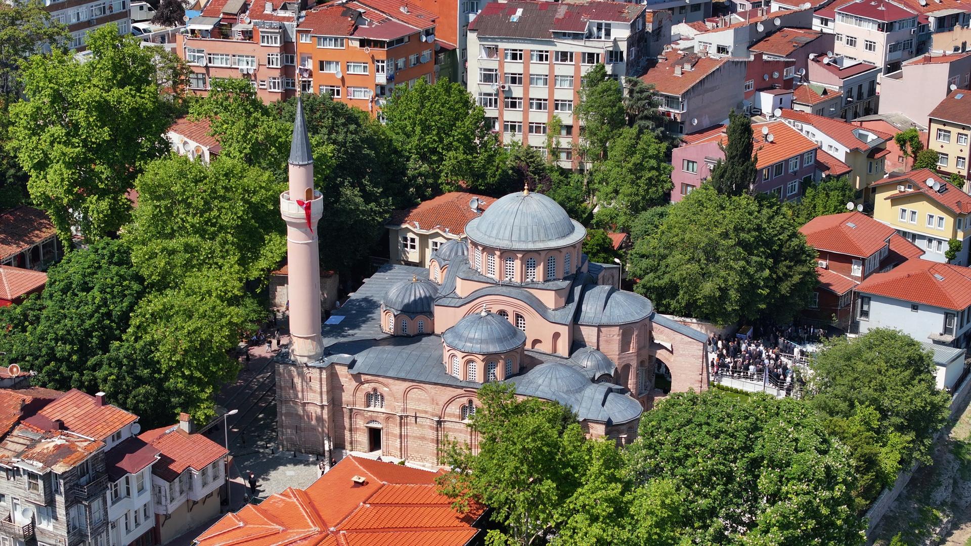 Eine Aufnahme aus der Luft von der neuen Kariye-Moschee in Istanbul. 