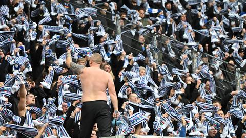 Fussball - 2. Bundesliga - Saison 2025/26  06.12.2025 1. FC Kaiserslautern Magdeburger Fans 1. FC Kaiserslautern 