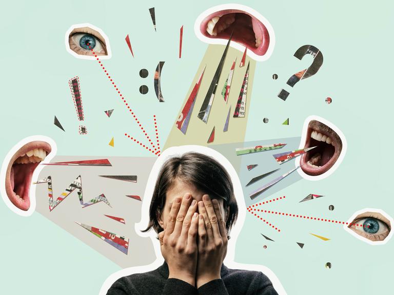 Illustrative Collage zeigt den Kopf einer Frau, die ihr Gesicht verdeckt, drumherum sind offener Münder, Augen sowie verschiedene Satzzeichen zu sehen. 