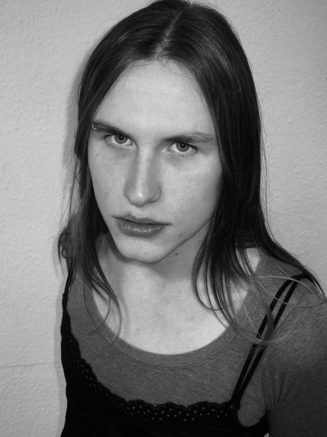 Nico Lorenz                       