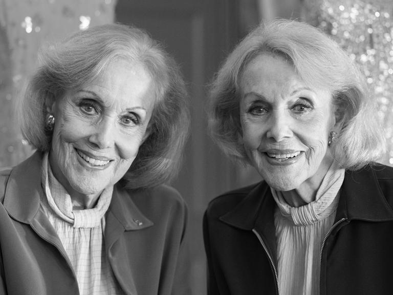 Porträt-Aufnahme von Alice und Ellen Kessler 