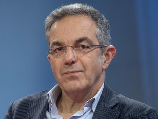 Der Schriftsteller Navid Kermani am 17. Oktober 2025 in Frankfurt bei der Buchmesse