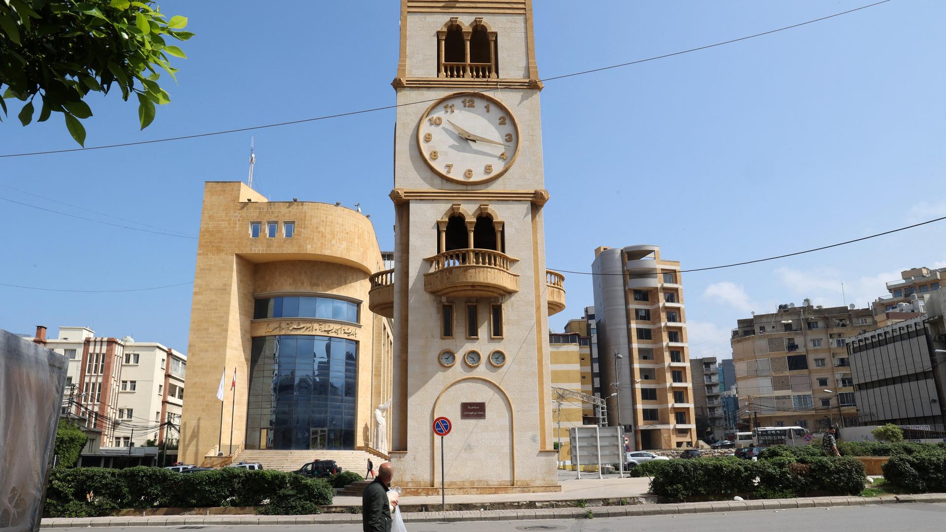 Ein Uhrenturm in Beiruts Vorort Jdeideh