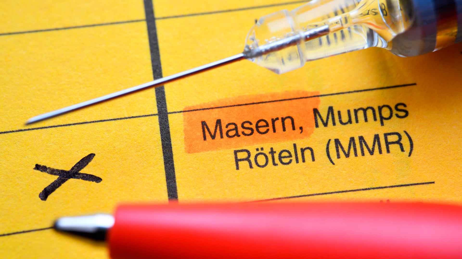 Impfausweis mit angekreuzter Masern-ImpfunG Impfausweis mit angekreuzter Masern-ImpfunG