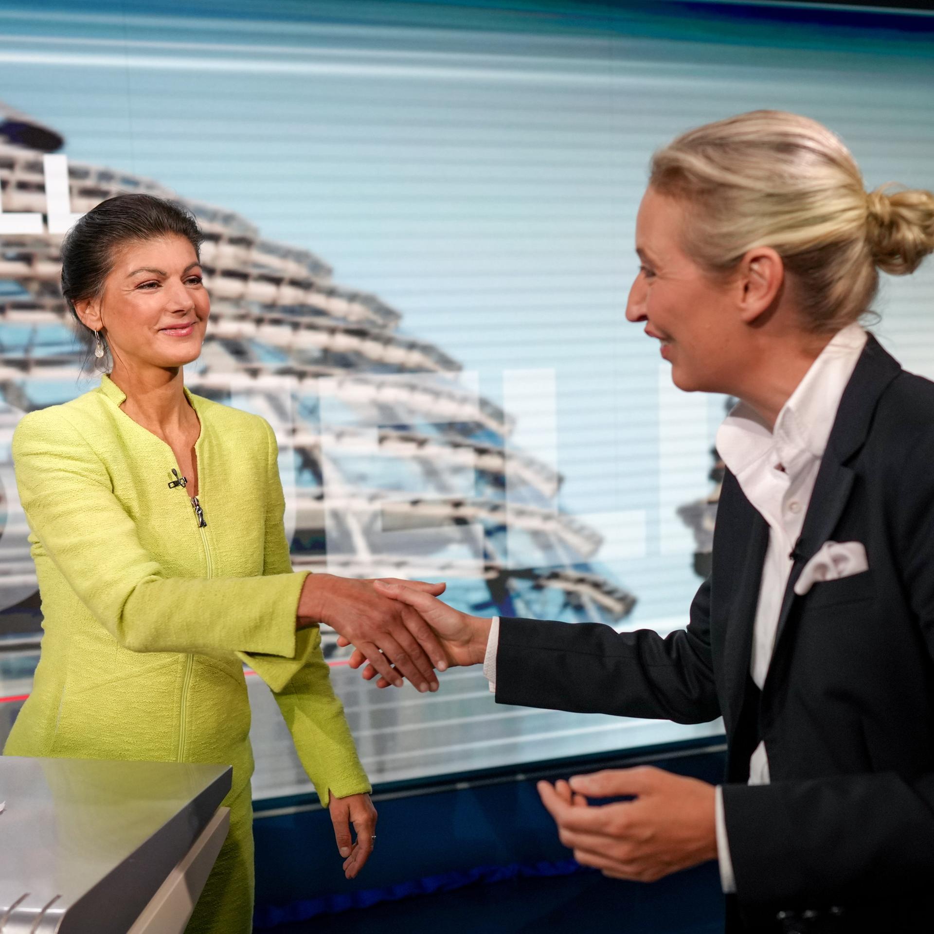 cover of episode BSW und AfD - Osteuropa-Historiker: "Putins Stimmen auf deutschem Boden"