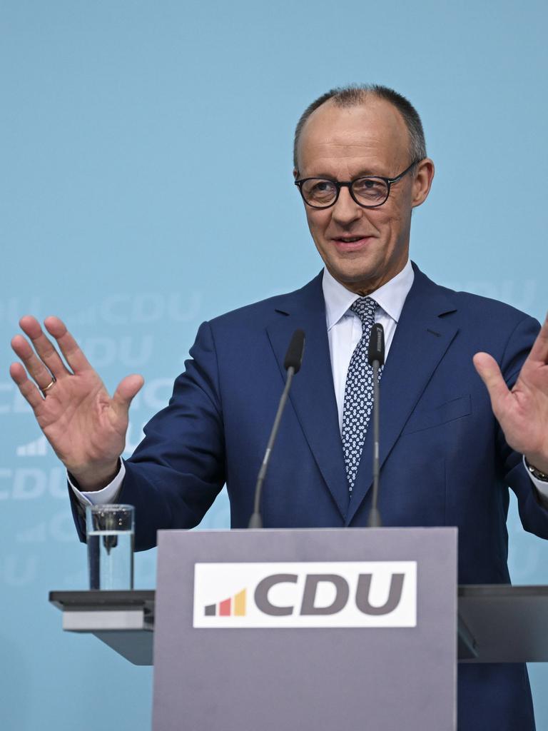 CDU-Chef und Bundeskanzler Friedrich Merz am 20. Oktober 2025 bei einer Pressekonferenz in der CDU-Parteizentrale in Berlin. CDU-Chef und Bundeskanzler Friedrich Merz am 20. Oktober 2025 bei einer Pressekonferenz in der CDU-Parteizentrale in Berlin.