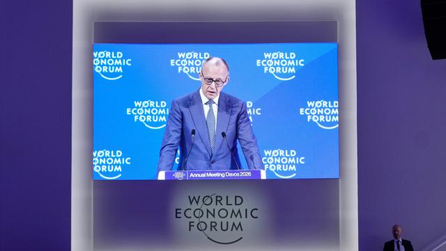 Davos: Bundeskanzler Friedrich Merz (CDU) spricht während einer Plenarsitzung in der Kongresshalle beim 56. jährlichen Treffen des Weltwirtschaftsforums (WEF).