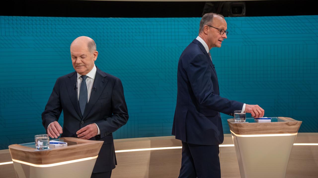 Dass nur Bundeskanzler Olaf Scholz (SPD) und dessen Gegenkandidat Friedrich Merz von der Union in diesem TV-Duell debatiereten, wurde im Vorfeld stark diskutiert.