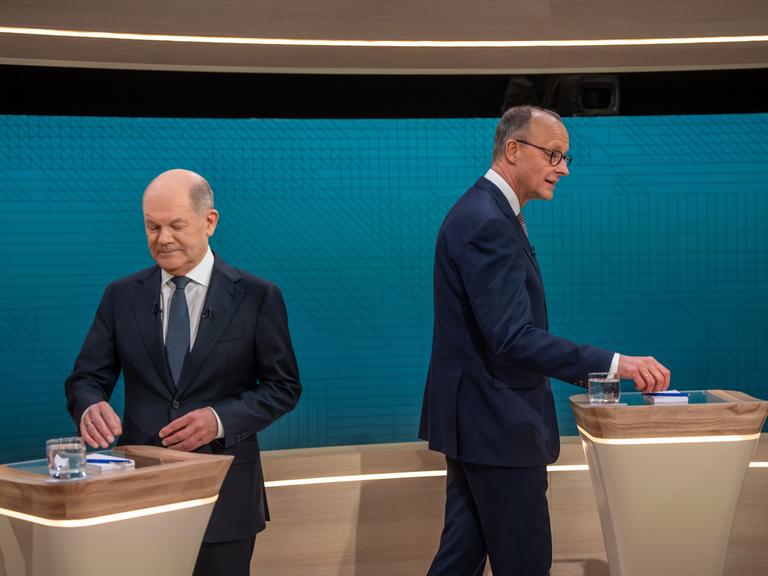 Dass nur Bundeskanzler Olaf Scholz (SPD) und dessen Gegenkandidat Friedrich Merz von der Union in diesem TV-Duell debatiereten, wurde im Vorfeld stark diskutiert.