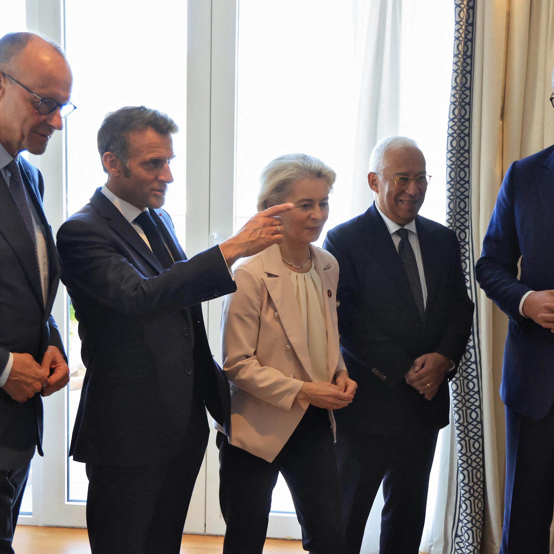 Beitrittsprozess - EU-Westbalkan-Gipfel in Montenegro - UNO-Repräsentant Schmidt: EU bei Kommunikation 