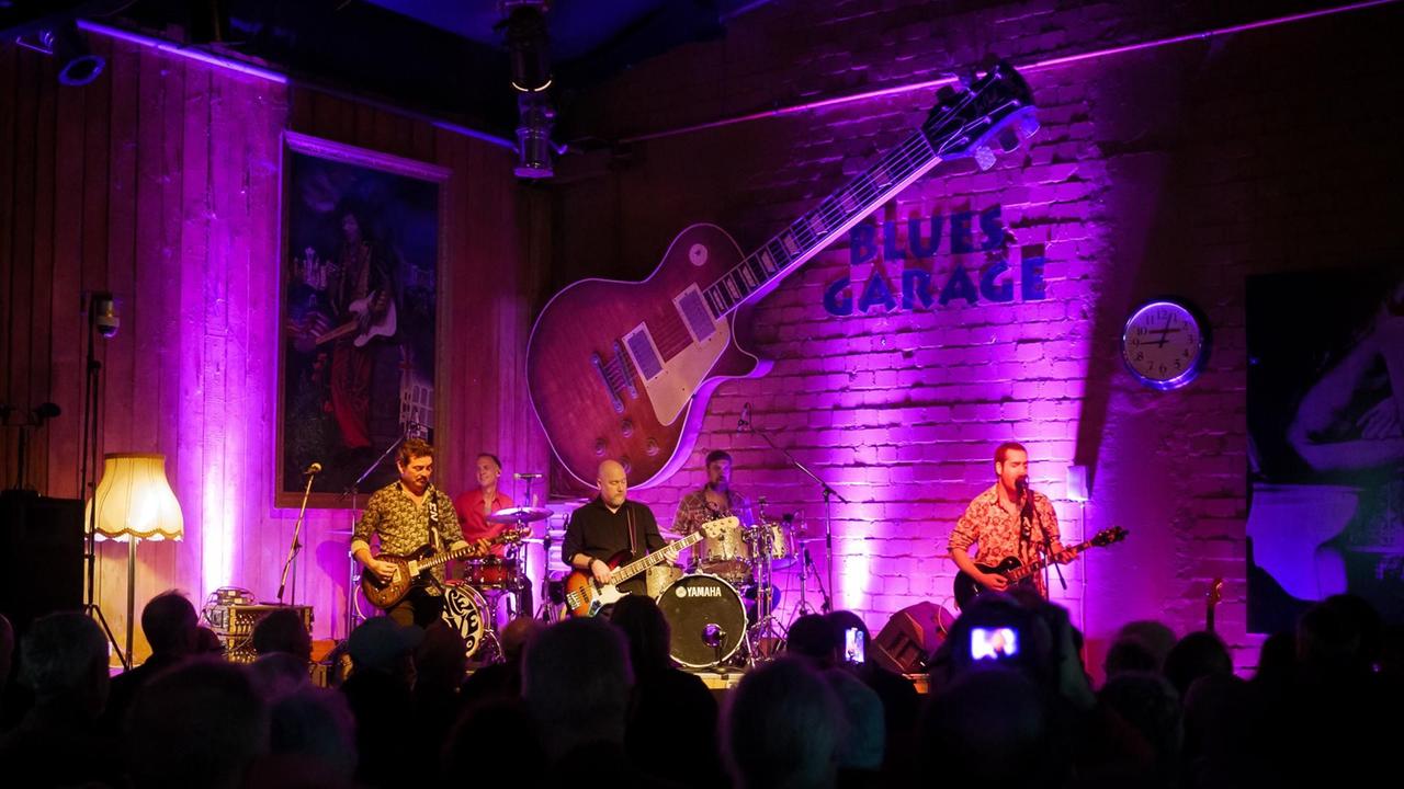 Blues Garage Isernhagen USBand Blood Brothers