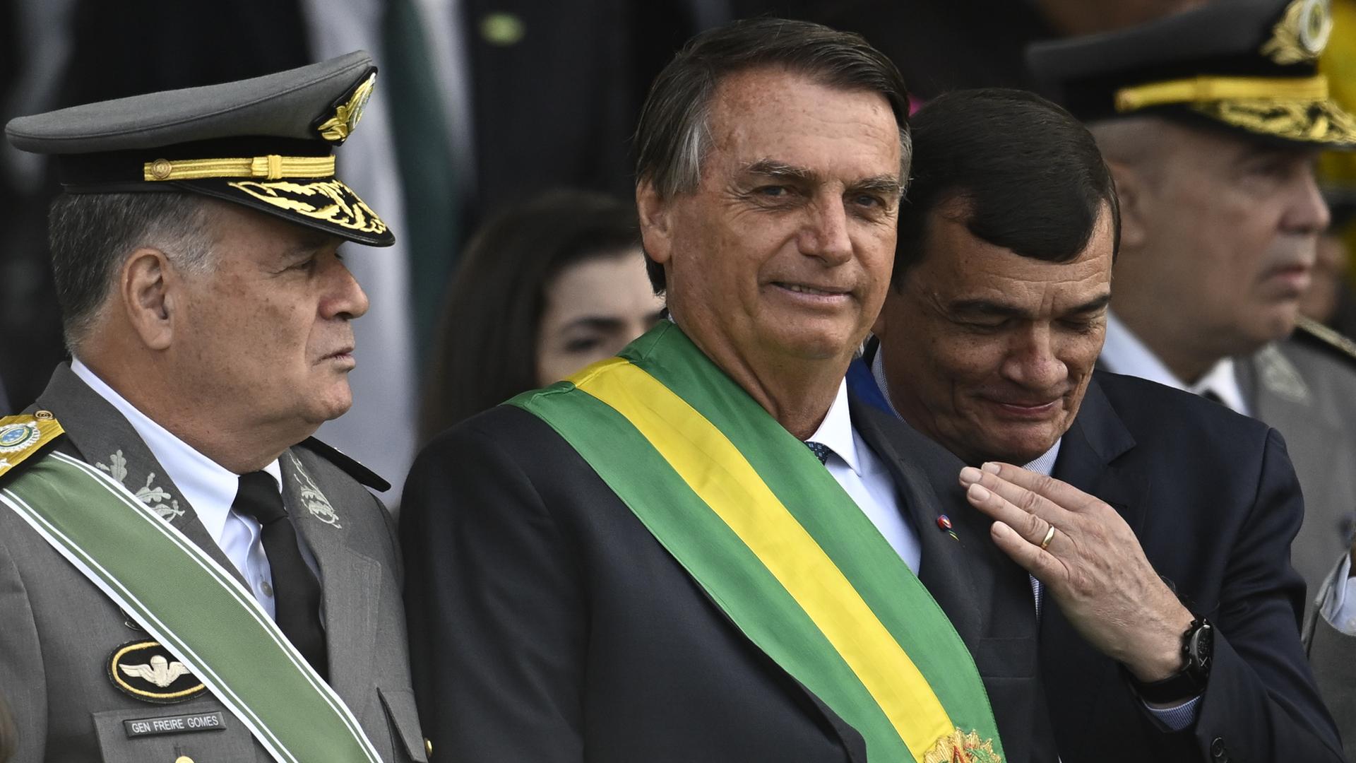 Präsident Jair Bolsonaro bei einer Militärparade anlässlich der Feierlichkeiten zum 200. Jahrestag der Unabhängigkeit Brasiliens.