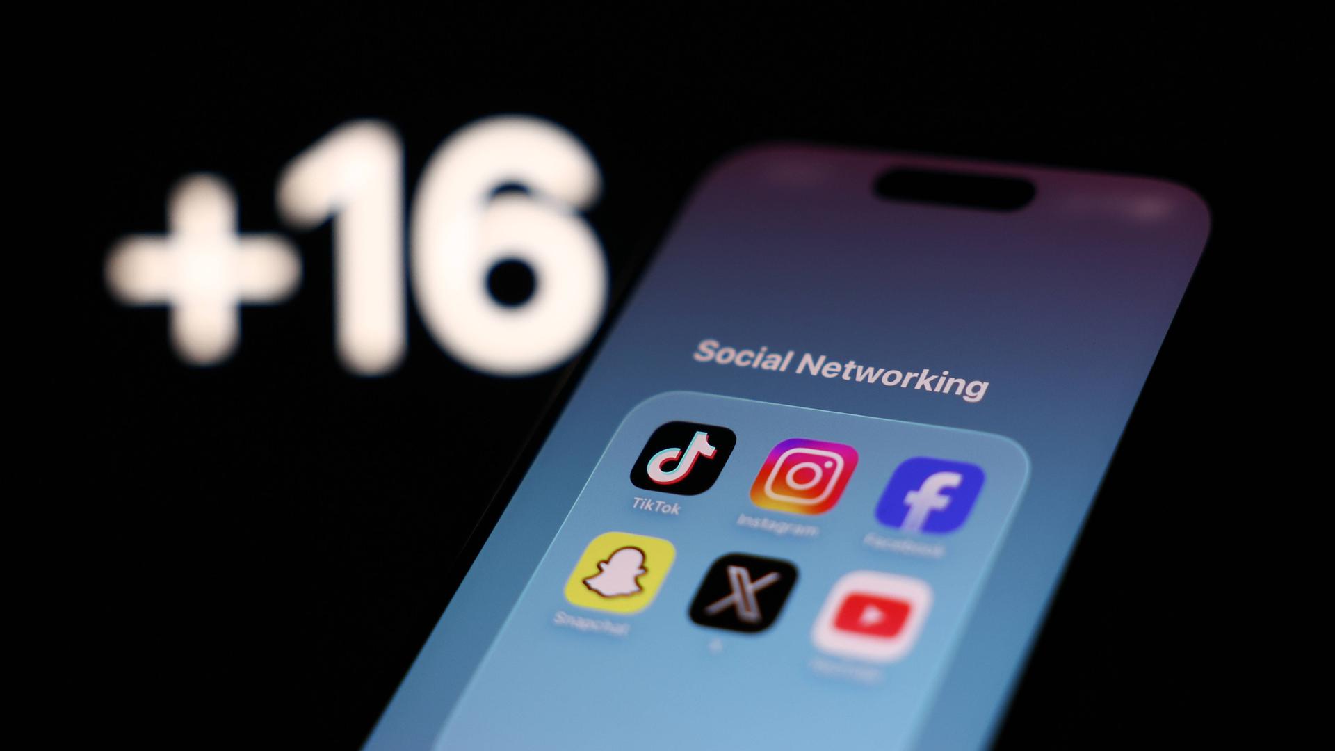 Dlf und TikTok - Wenn Welten aufeinanderprallen Dlf und TikTok - Wenn Welten aufeinanderprallen