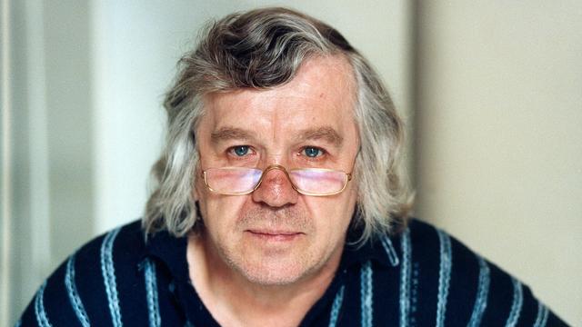Porträt des deutschen Schriftstellers Wolfgang Hilbig aus dem Jahr 1998 