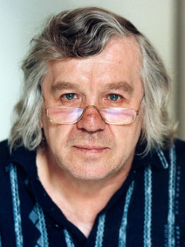 Porträt des deutschen Schriftstellers Wolfgang Hilbig aus dem Jahr 1998 