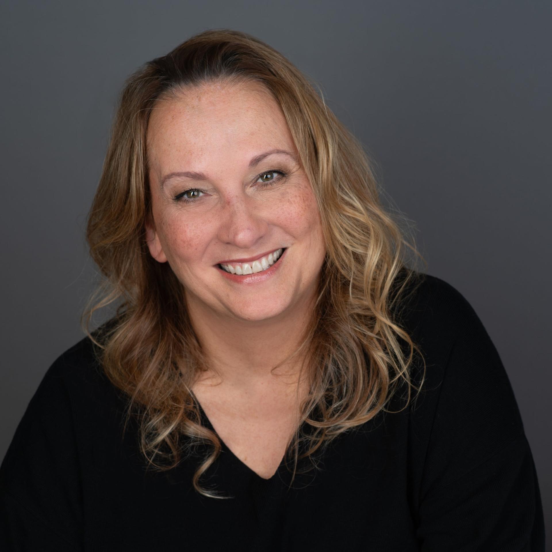 Zümrüt Gülbay-Peischard - "Vor dem Erfolg steht die Arbeit" Zümrüt Gülbay-Peischard - "Vor dem Erfolg steht die Arbeit"