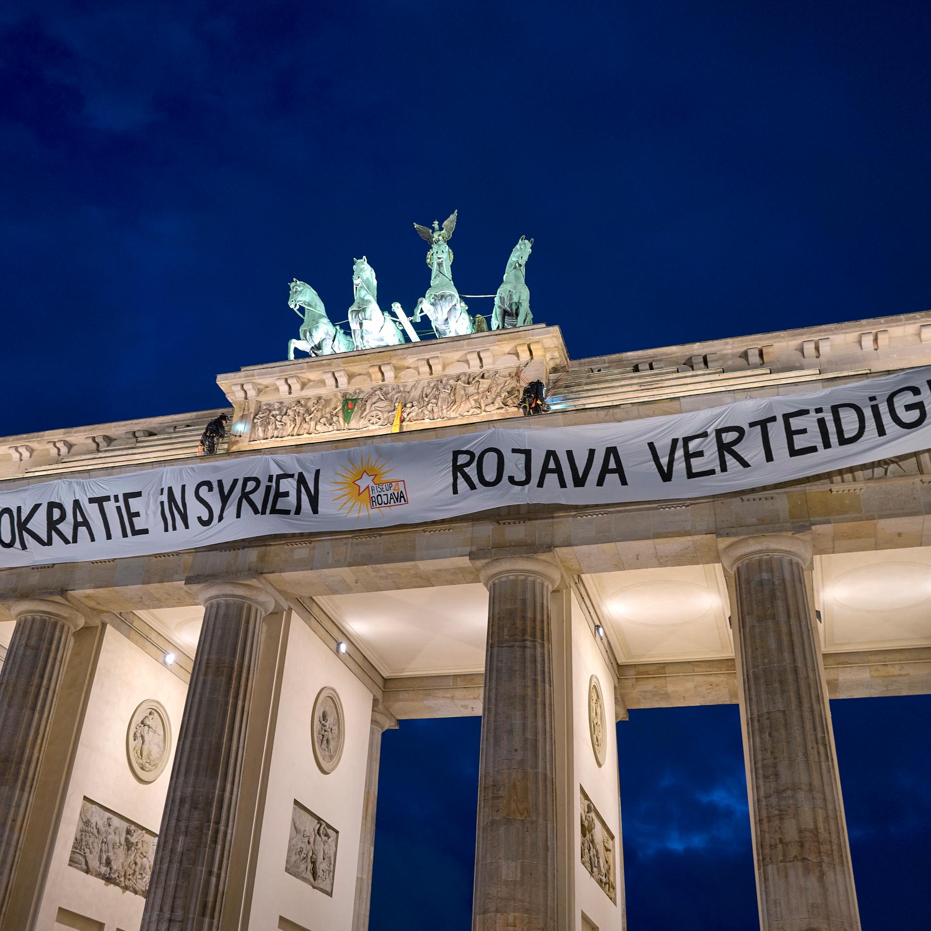 Schaut mehr nach Rojava - Werden die Kurden in der Berichterstattung vergessen?