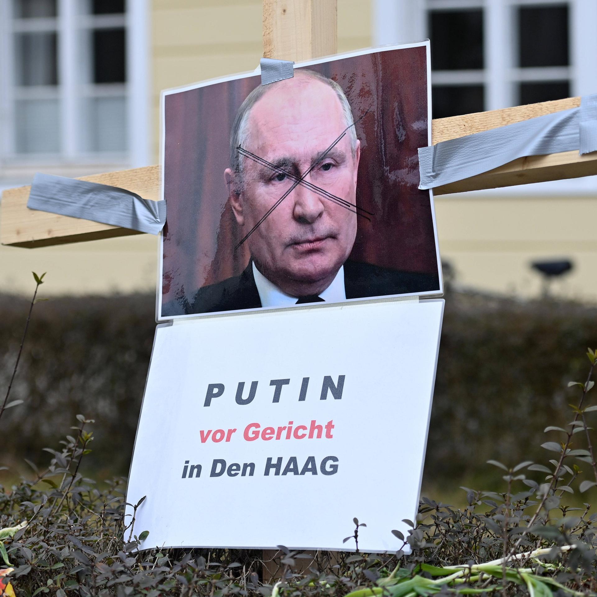 Putin nach Den Haag? – Der Haftbefehl, der Angriffskrieg und das Völkerrecht