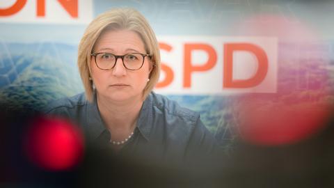 Porträt von Anke Rehlinger (SPD), Ministerpräsidentin vom Saarland und stellvertretende Bundesvorsitzende der SPD.