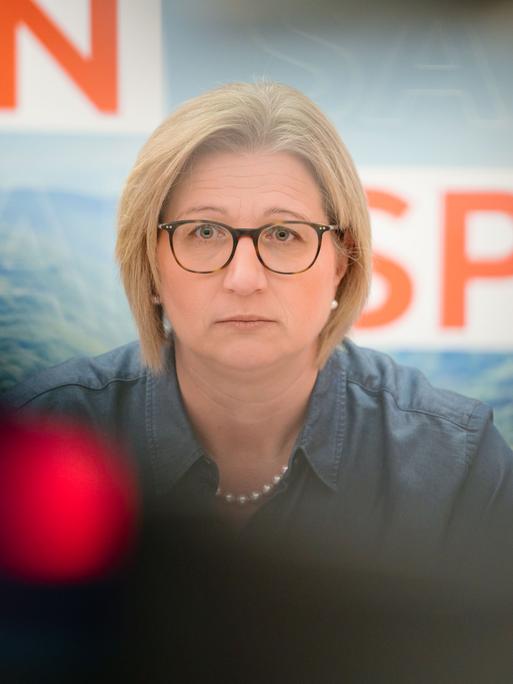 Porträt von Anke Rehlinger (SPD), Ministerpräsidentin vom Saarland und stellvertretende Bundesvorsitzende der SPD.