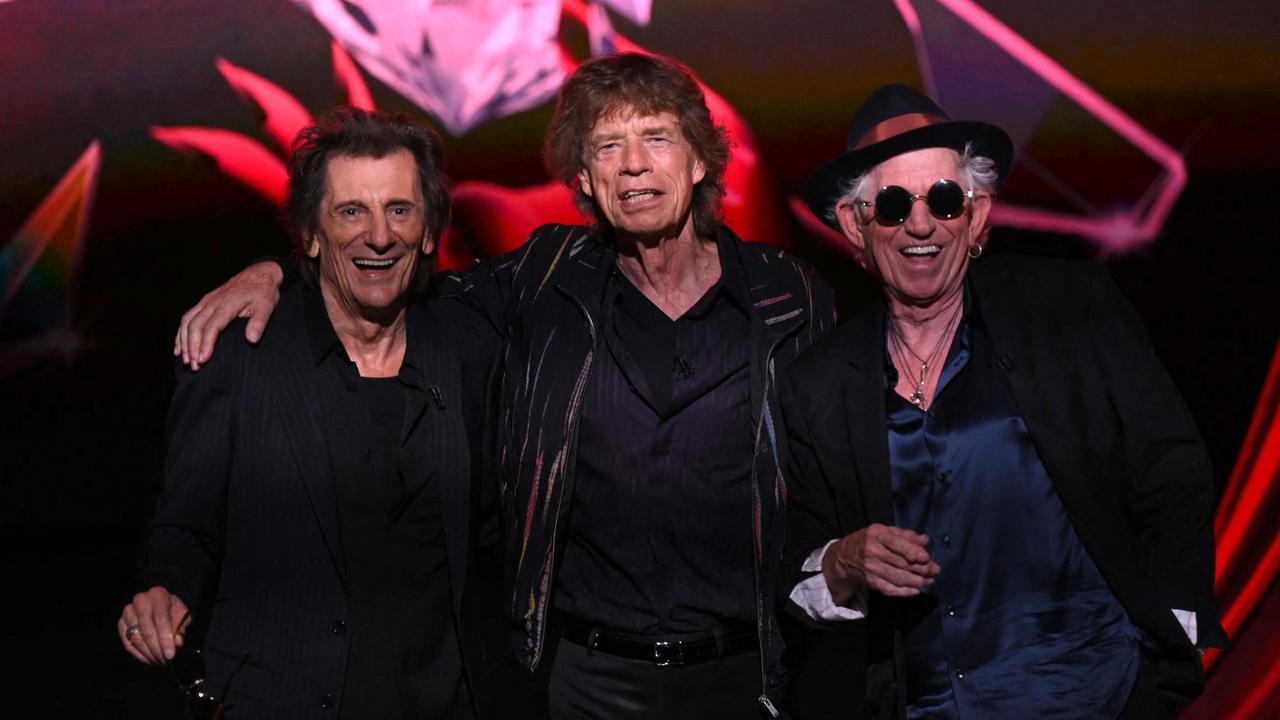 Die Rolling Stones: Ron Wood, Mick Jagger und Keith Richards präsentieren mit "Hackney Diamonds" ihr erstes Album mit neuen, eigenen Songs seit 18 Jahren im Hackney Empire in London