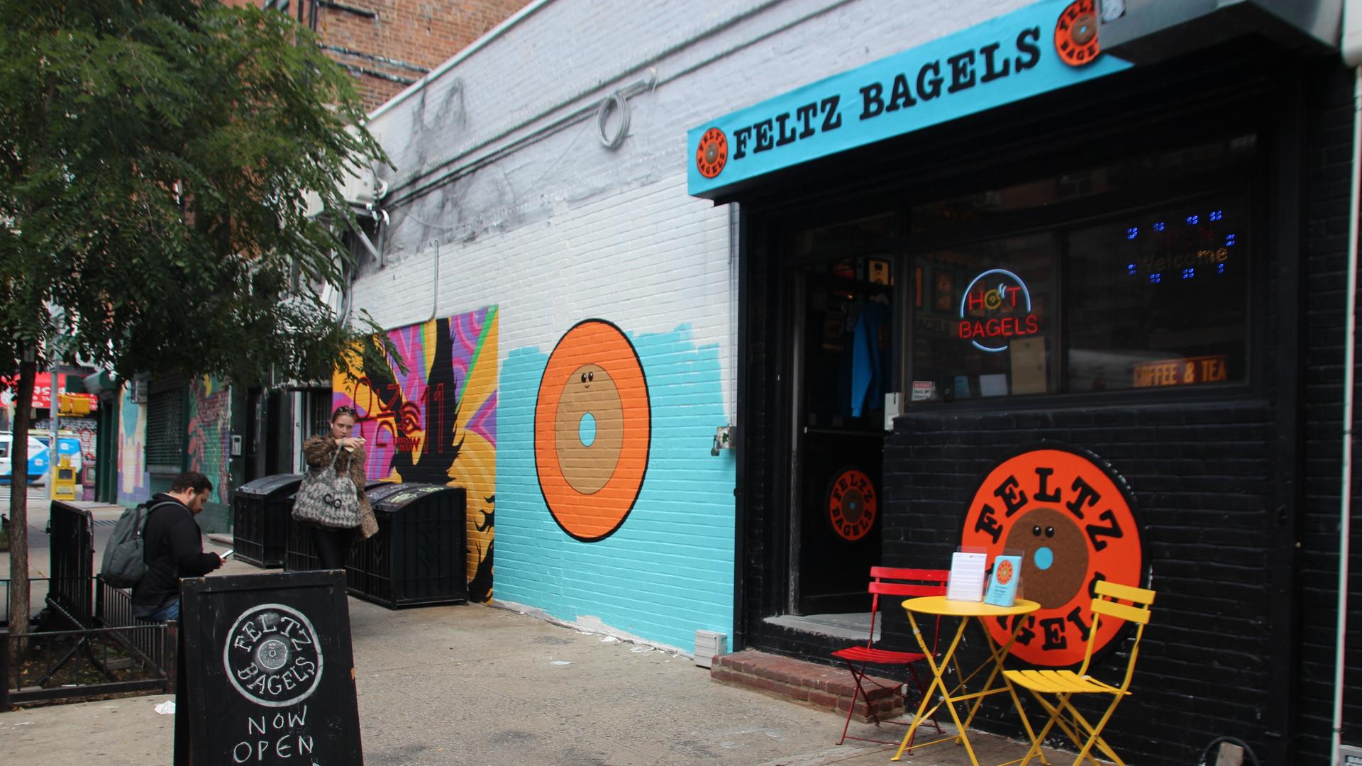 Das Kunstprojekt "Feltz Bagels" im New Yorker East Village. Das Kunstprojekt "Feltz Bagels" im New Yorker East Village.
