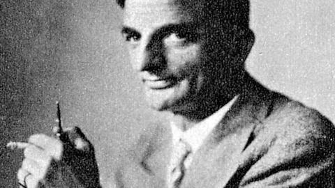 Die undatierte Fotografie zeigt den deutschen Schriftsteller Joachim Ringelnatz, eigentlicher Name Hans Bötticher (1883-1934).