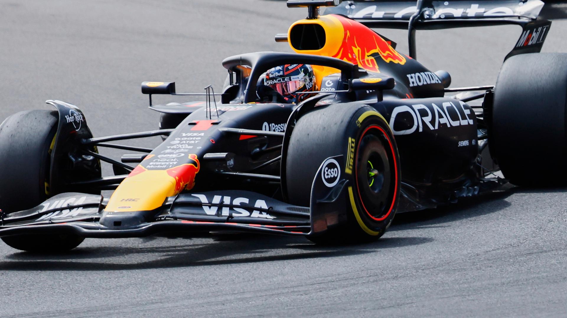Weltmeister Max Verstappen im Red Bull Weltmeister Max Verstappen im Red Bull