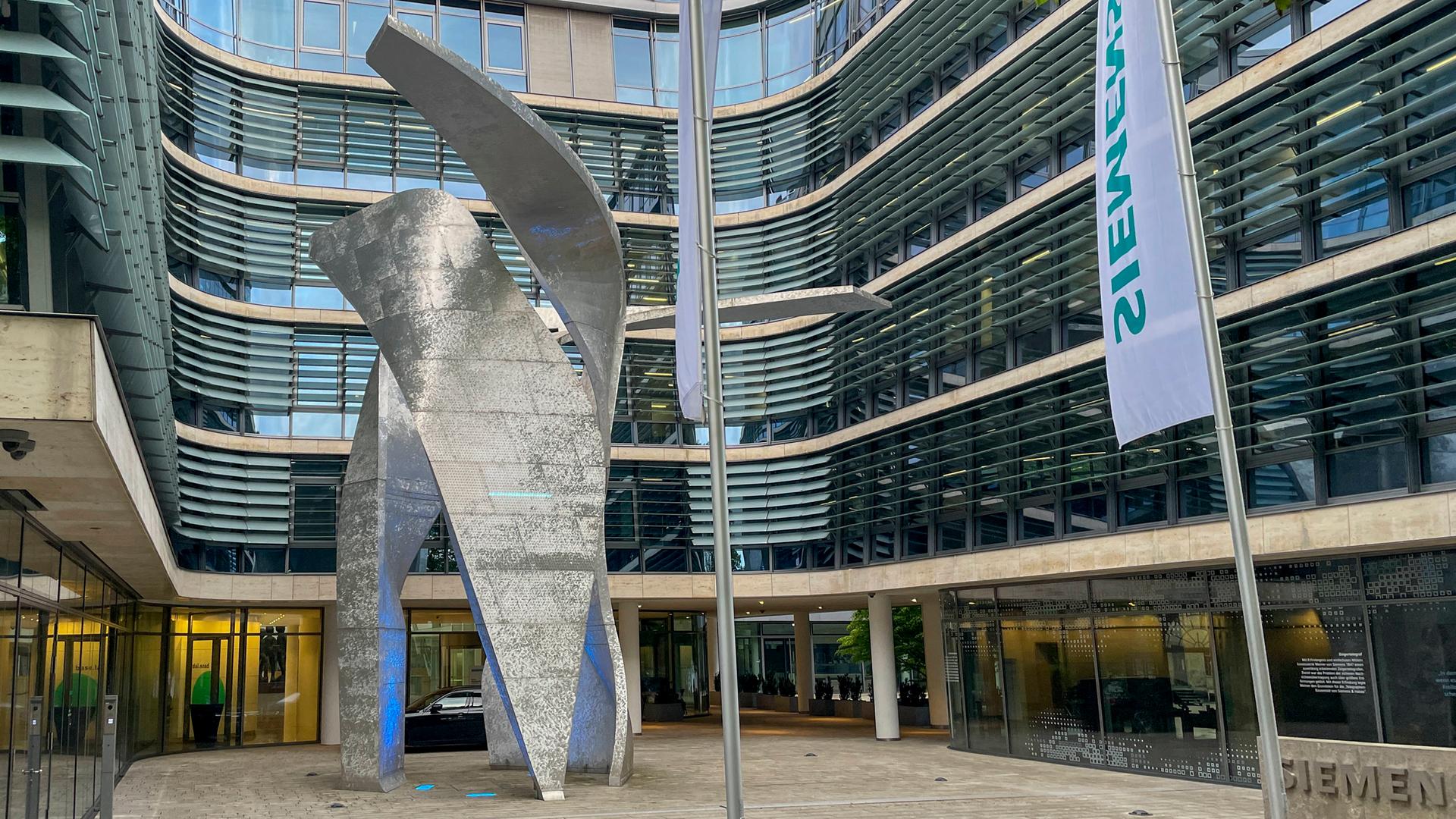 Die Siemens-Zentrale in München Die Siemens-Zentrale in München