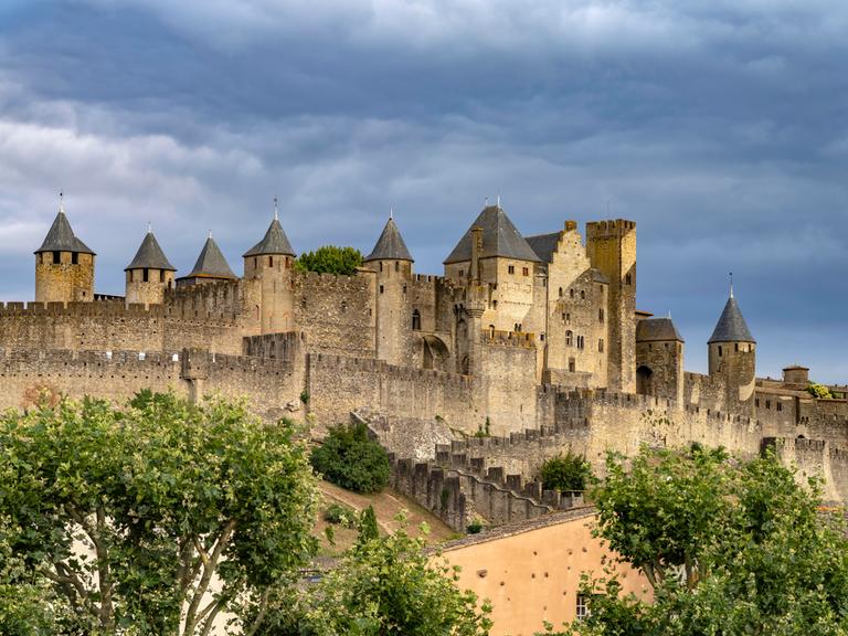 Die mittelalterliche Festung Cité de Carcassonne in Frankreich.