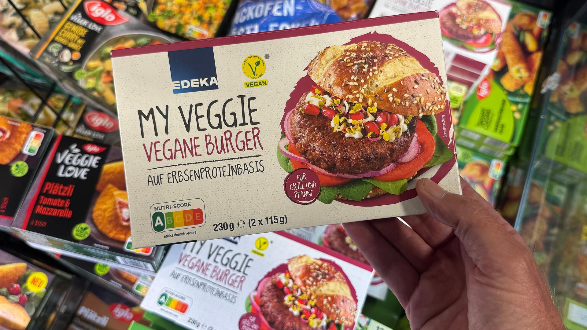 Die Verpackung eines veganen Burgers von my veggie. Geht es nach dem EU-Parlament, ist bald Schluss damit.