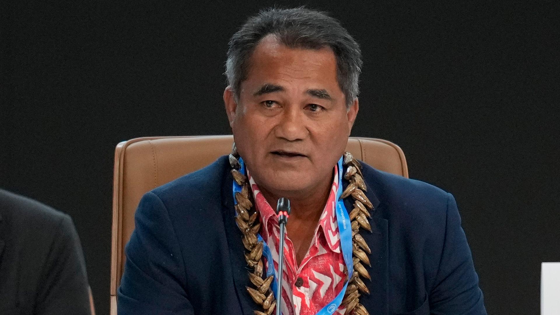 Toeolesulusulu Cedric Schuster, Samoa, schaut in die Kamera. Toeolesulusulu Cedric Schuster, Samoa, schaut in die Kamera.