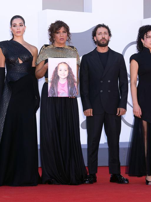 Prominente besuchen die Premiere von „The Voice of Hind Rajab” bei den 82. Internationalen Filmfestspielen von Venedig