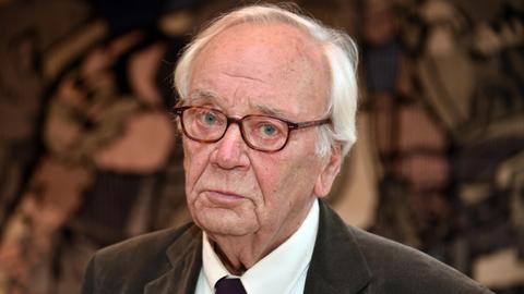 Der Schriftsteller Jürgen Becker in Köln, 2017.